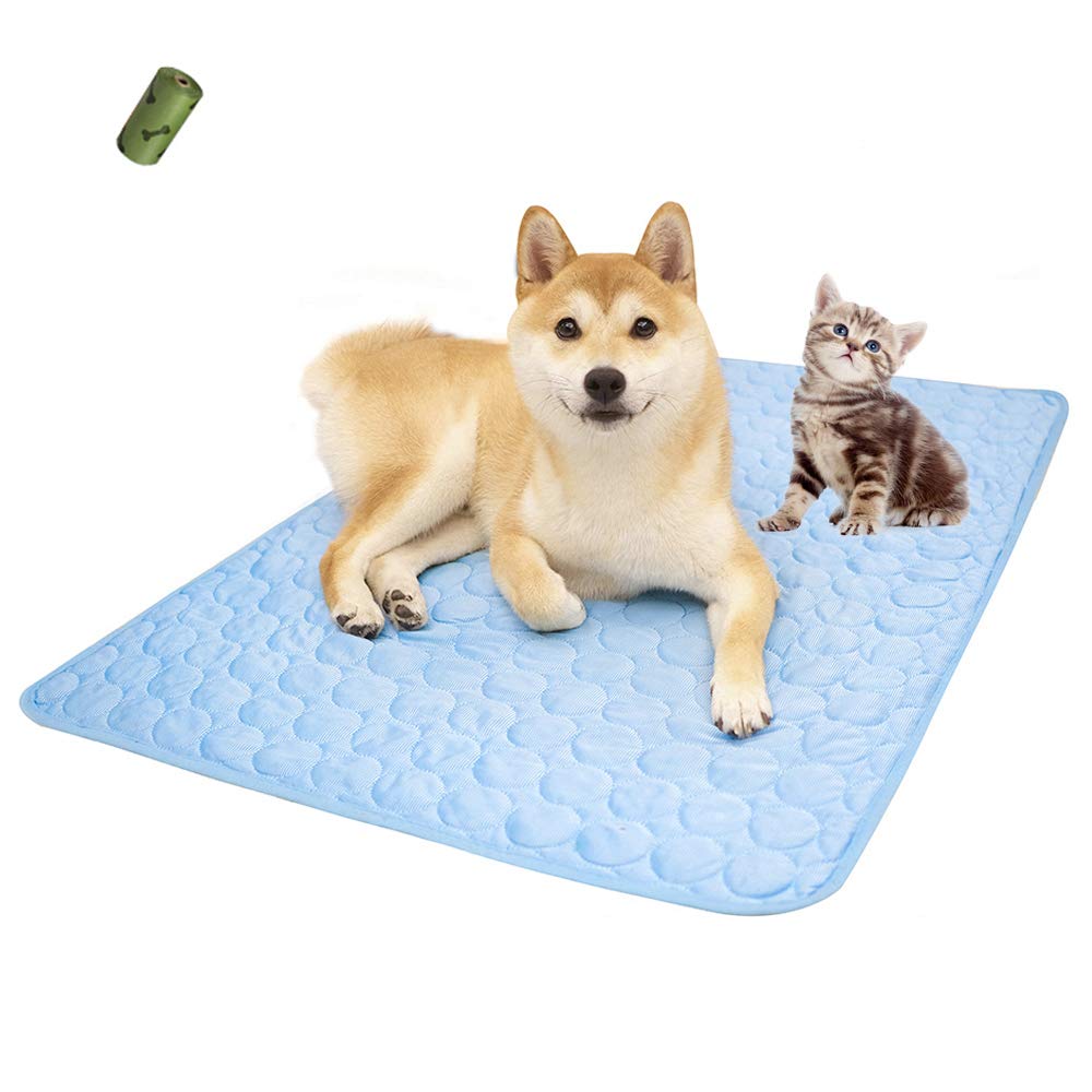 Pet Cooling Mat, Keep Cool in Summe, Perfect Indoors, Outdoors or in The Car L-28" x 22" Blue - PawsPlanet Australia