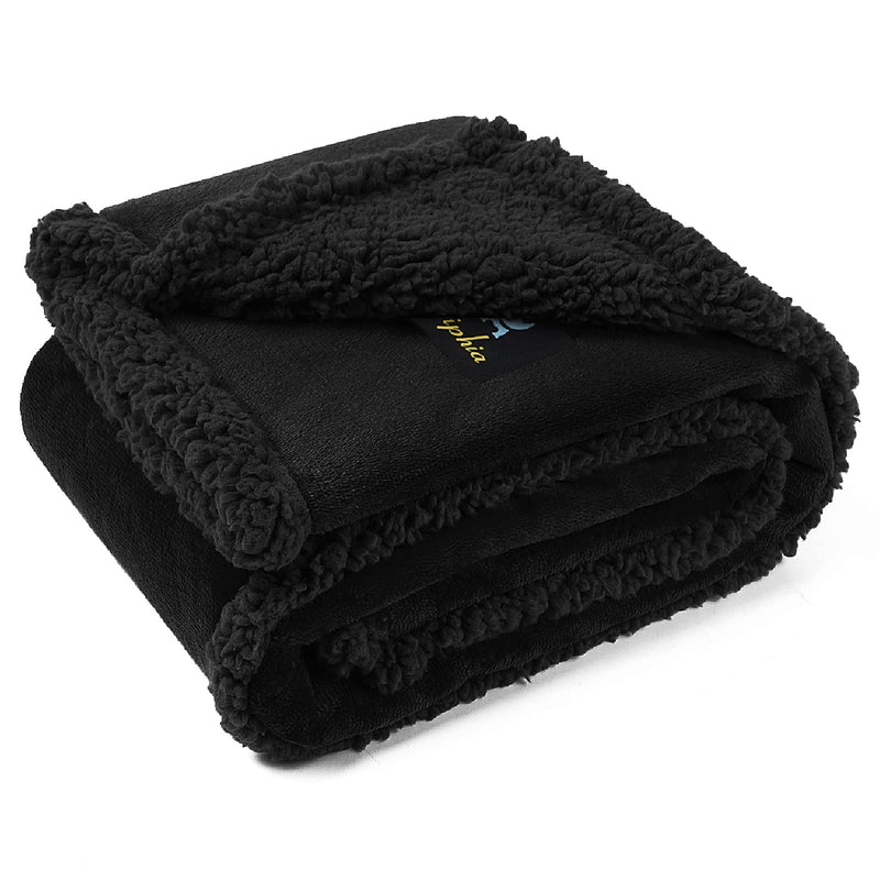 Waterproof Pet Blanket, Liquid Pee Proof Dog Blanket for Sofa Bed Couch, Reversible Sherpa Fleece Furniture Protector Cover for Small Medium Large Dogs Cats, Black Small (40" x 28") S (40" x28") - PawsPlanet Australia