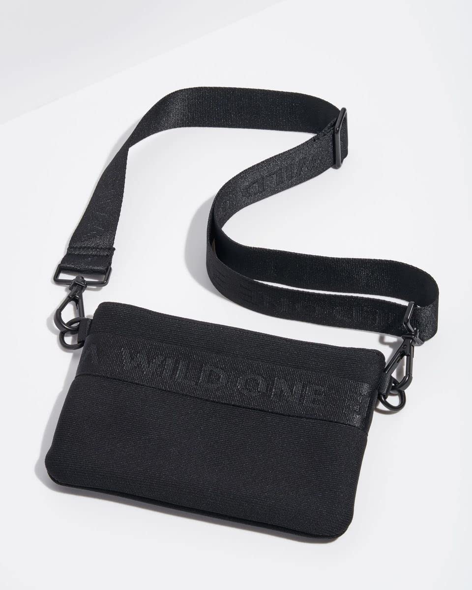 Wild One, Treat Pouch, Made from Recycled Knit, The Perfect Accessory for Dog Training Black - PawsPlanet Australia