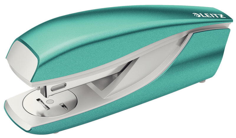 Leitz stapler, 30 sheet stapler with 200 staples, metal stapler with plastic elements, WOW series, ice blue, 55021051 cardboard packaging - PawsPlanet Australia
