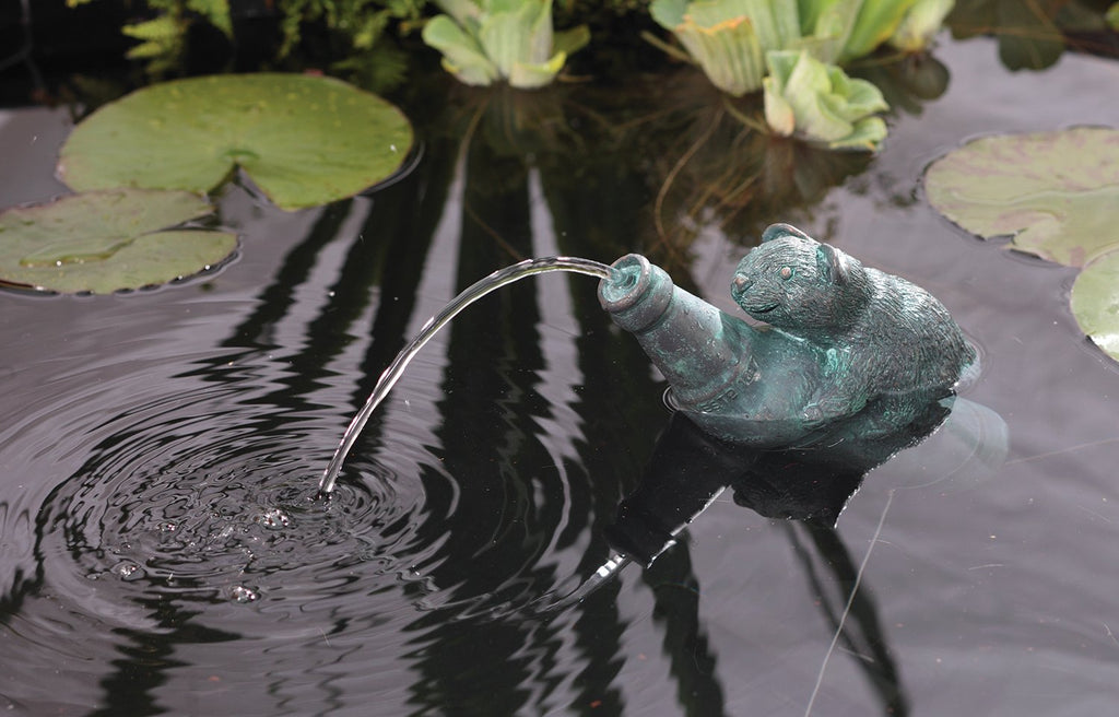 Blagdon 1054430 Liberty Woodland Mabel Vole Floating Water Spitter Figurine - PawsPlanet Australia