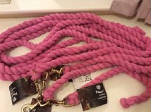 Rhinegold HORSE LEAD ROPE IN PINK WITH BRASS TRIGGER HOOK - PawsPlanet Australia