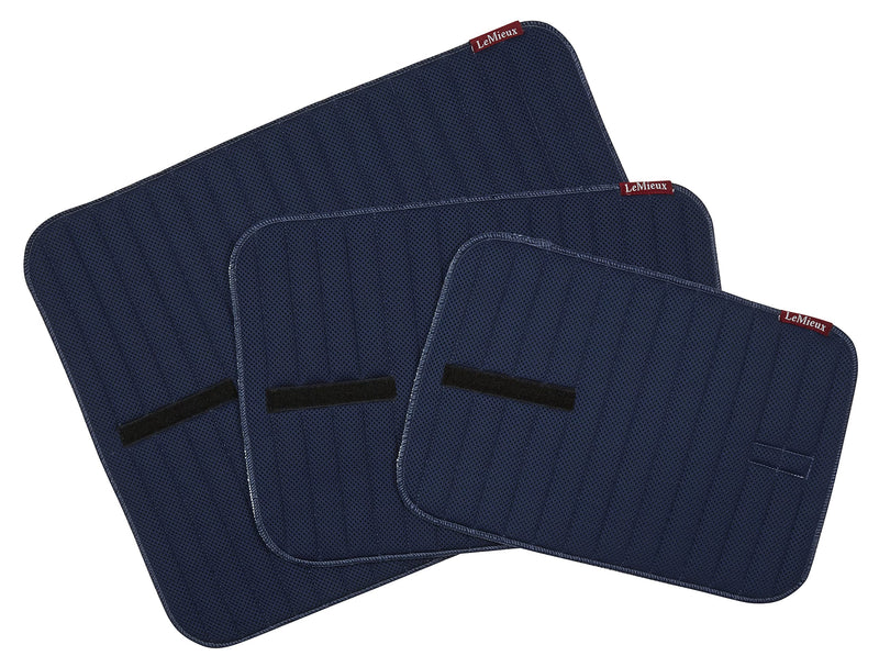 LeMieux Horse Bandage Pads with Memory Foam Filling & Soft Towelling Flannel Lining for Leg Support, Stable and Exercise Foot Protection S Navy - PawsPlanet Australia