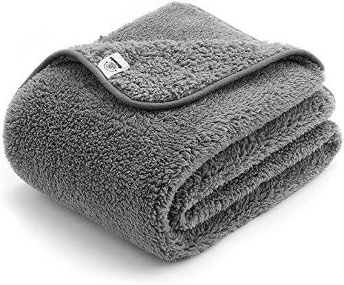 Allisandro® Washable Dog Blanket (80x60cm, Grey) for Cats Puppys Soft Warm Using Premium Fluffy Sherpa Pet Blanket Pet Throw 80x60cm - PawsPlanet Australia