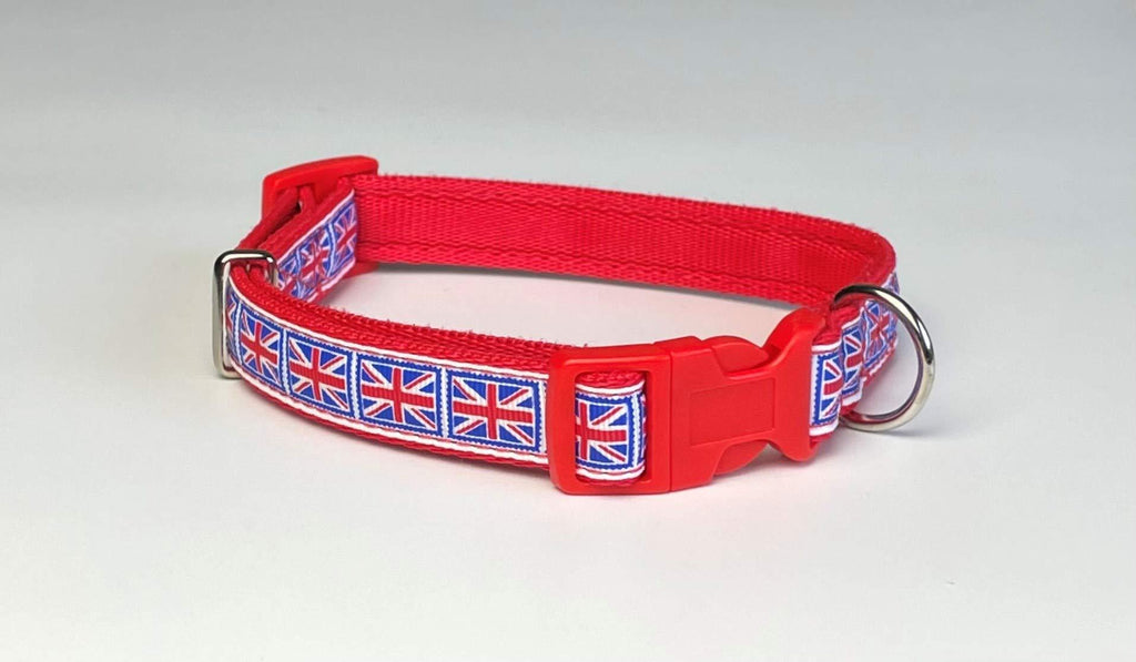 KLASSY K9 DOG COLLAR UNION JACK DESIGN ON RED CUSHION WEBBING MEDIUM 3/4" WIDE - PawsPlanet Australia