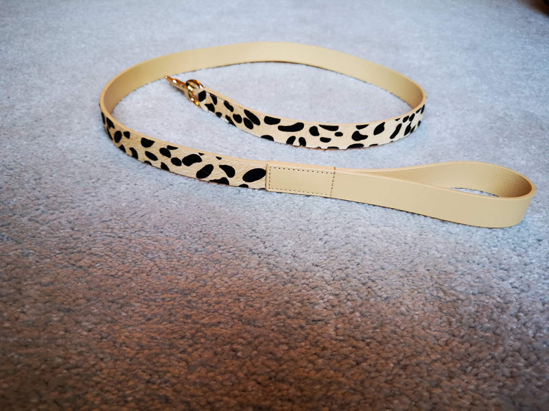 Luxury cream leather dog lead with black animal print, strong and elegant - PawsPlanet Australia