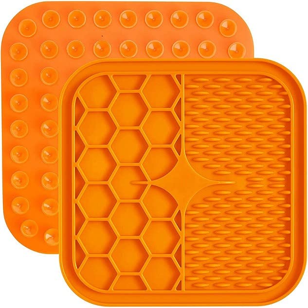 Dog Lick Pad And Food Bowl Mat, Dog Mat With 15 cm Square And 48 Suction Cups, Mat With Free Food Grade For Fun - PawsPlanet Australia